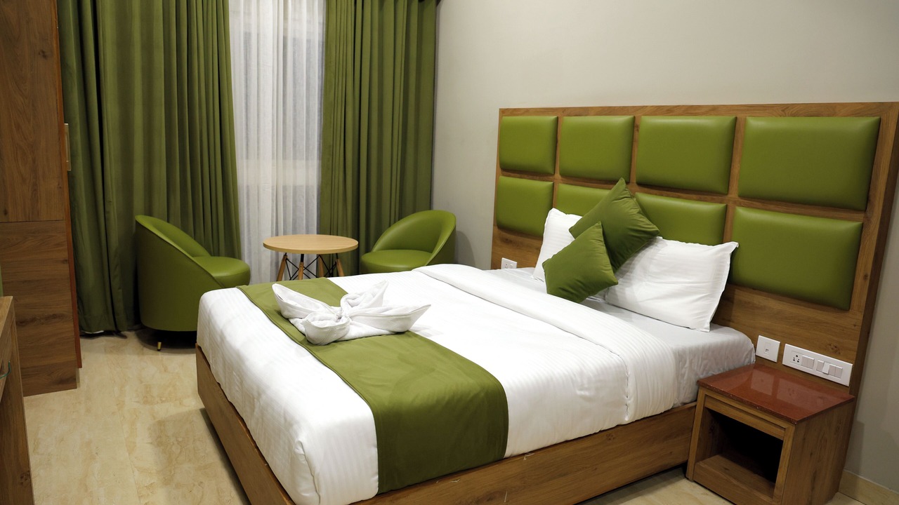 Photo of Bedroom in Manapakkam