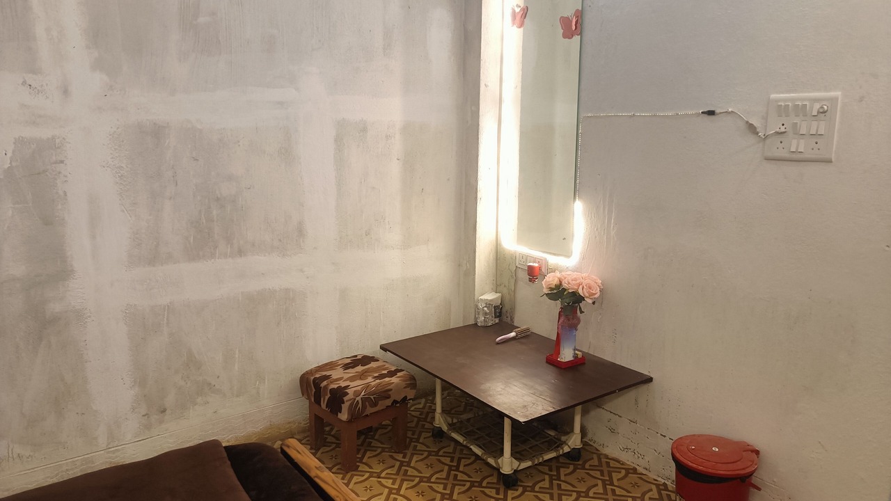 Photo of Bedroom in Katihar