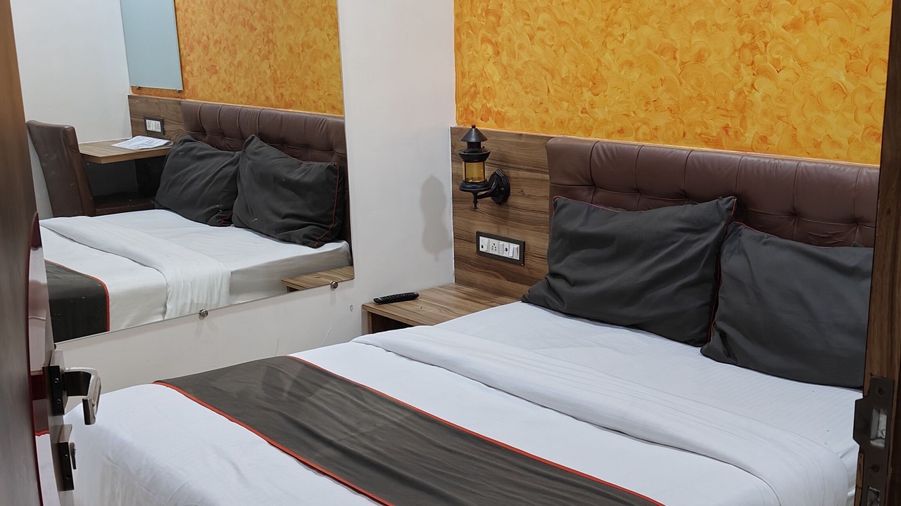 Photo of Bedroom in Vikhroli West