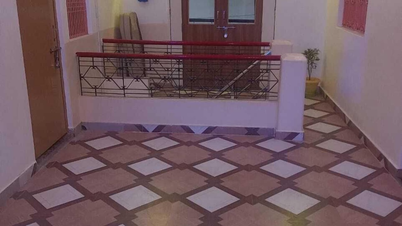 Photo of Livingroom in Varanasi