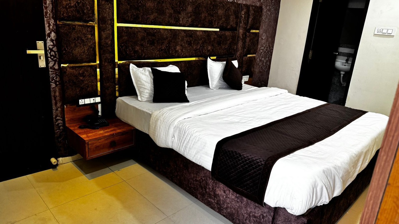 Photo of Bedroom in Indore
