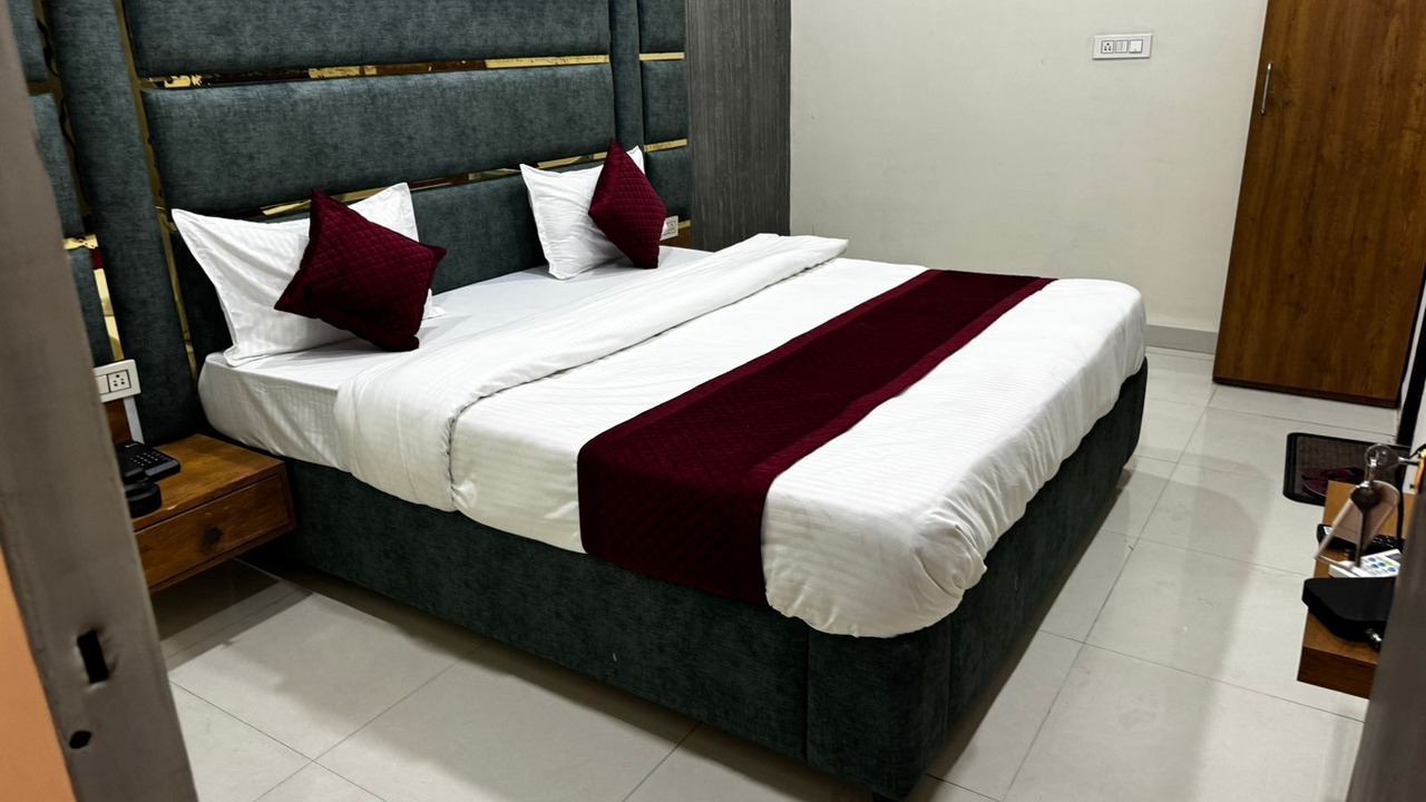 Photo of Bedroom in Indore