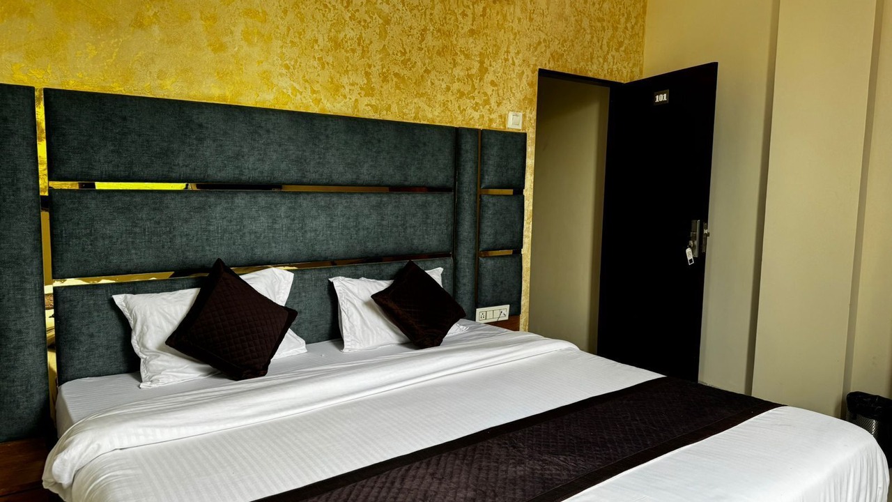 Photo of Bedroom in Indore