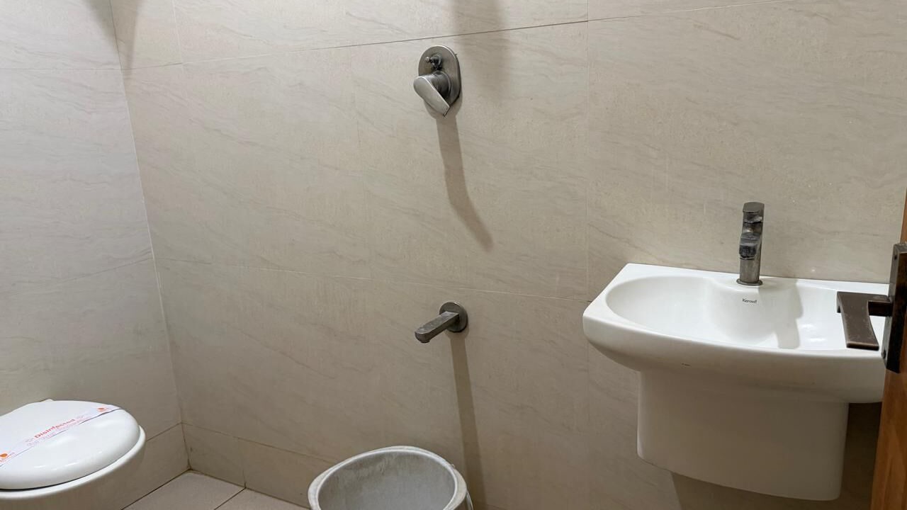 Photo of Bathroom in Tiruvannamalai