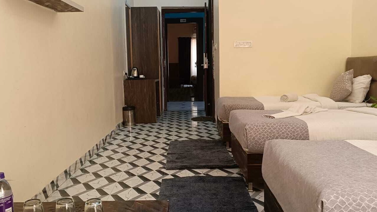 Photo of Bedroom in Jabalpur