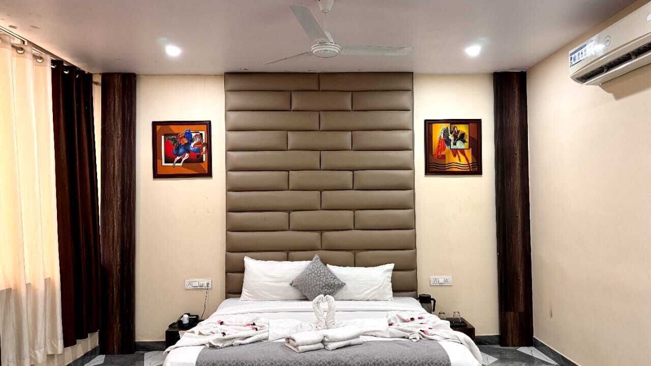 Photo of Bedroom in Jabalpur