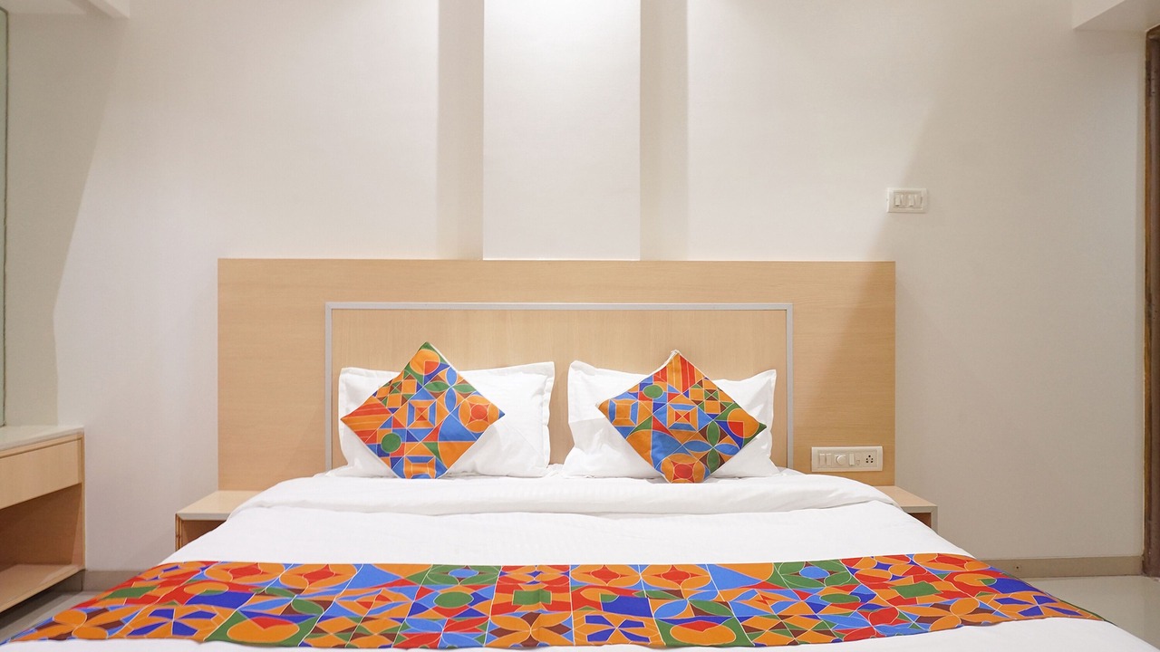 Photo of Bedroom in Yerawada