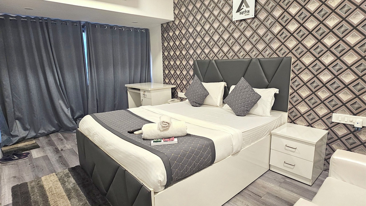 Photo of Bedroom in Kandivali East
