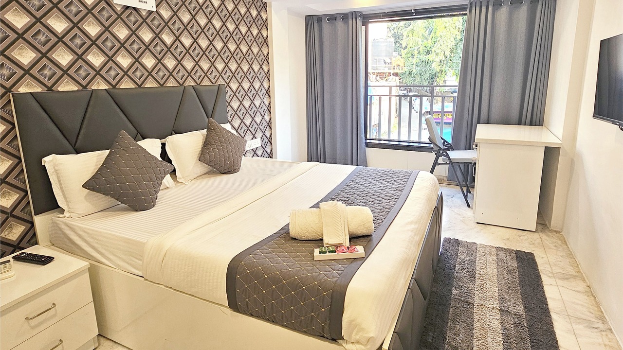 Photo of Bedroom in Kandivali East