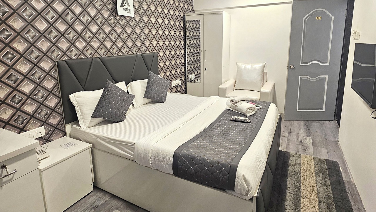 Photo of Bedroom in Kandivali East