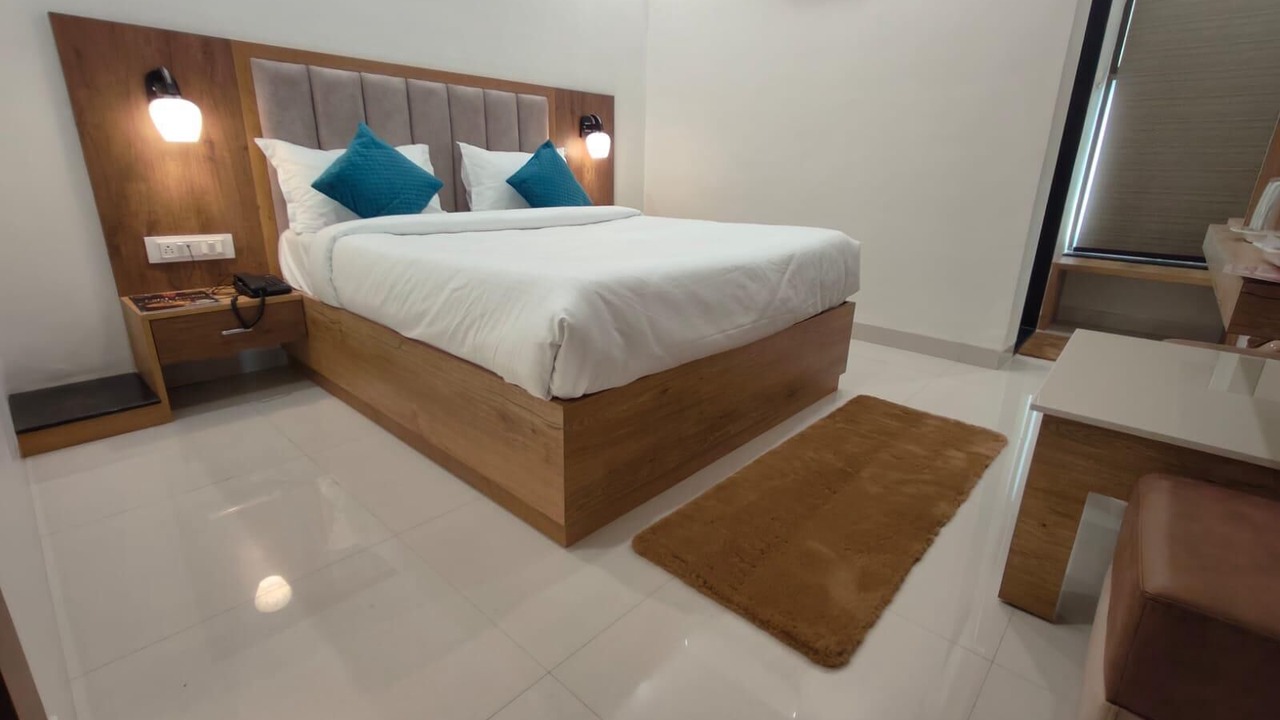 Photo of Bedroom in Maihar