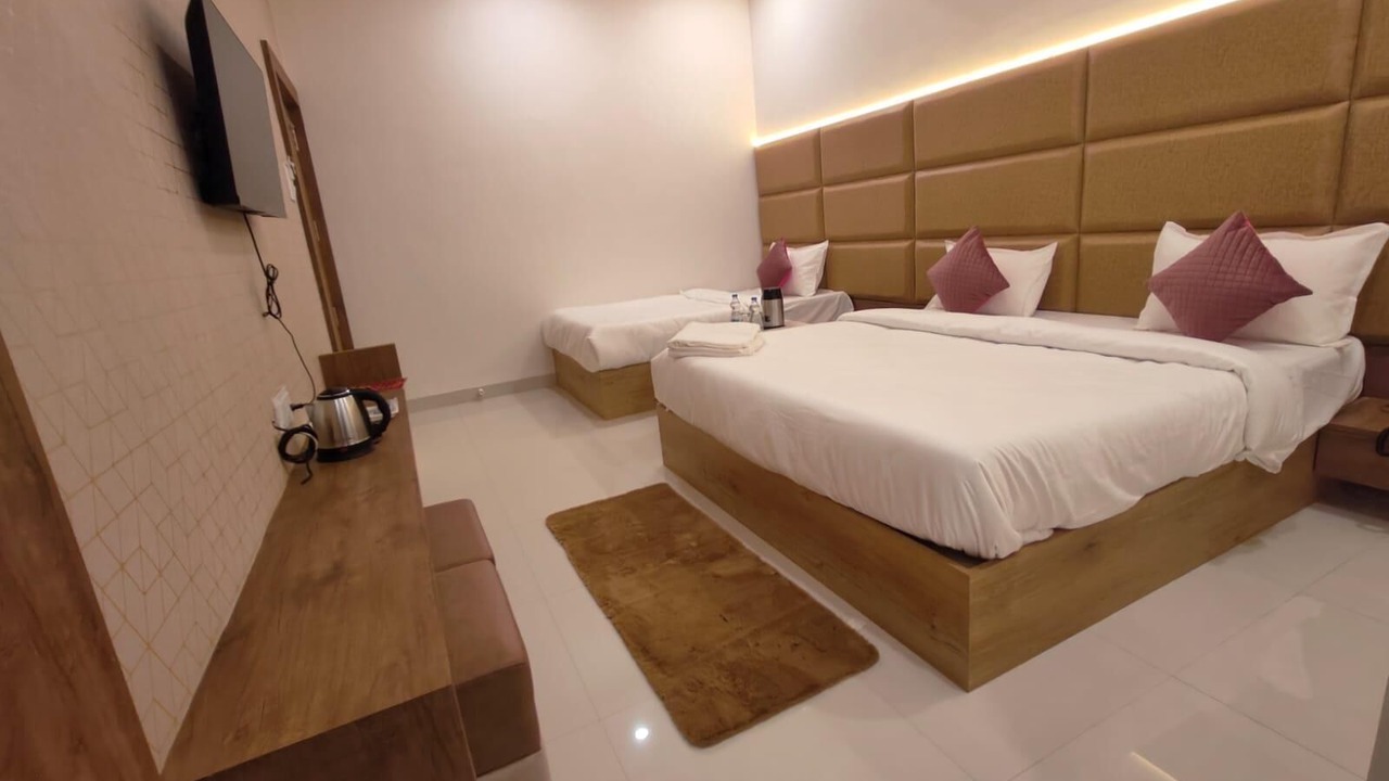 Photo of Bedroom in Maihar
