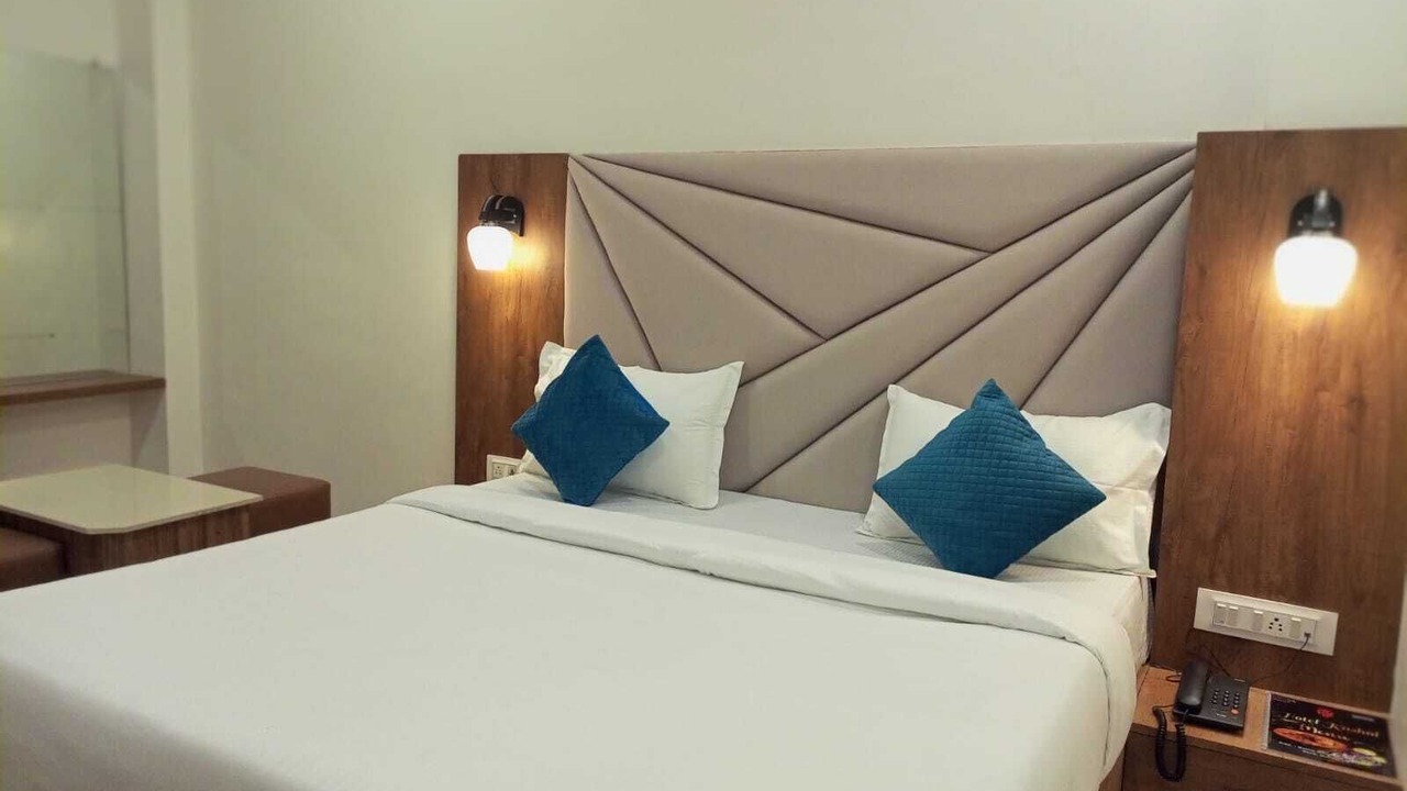 Photo of Bedroom in Maihar