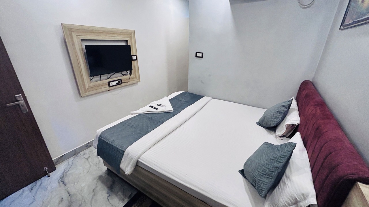 Photo of Bedroom in Darbhanga