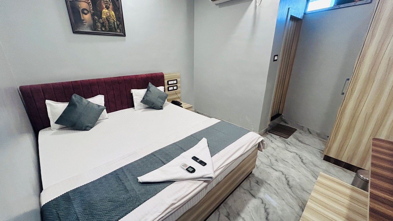 Photo of Bedroom in Darbhanga