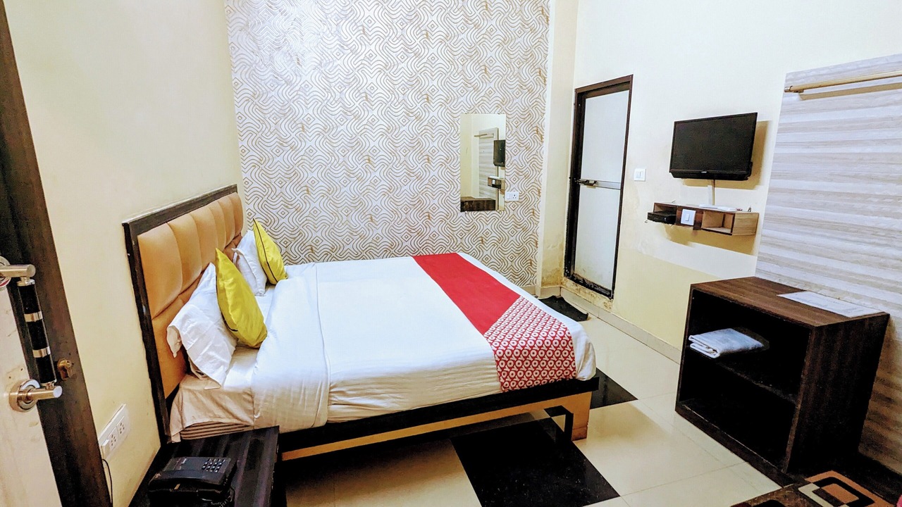 Photo of Bedroom in Varanasi