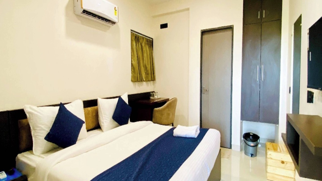 Photo of Bedroom in Indore