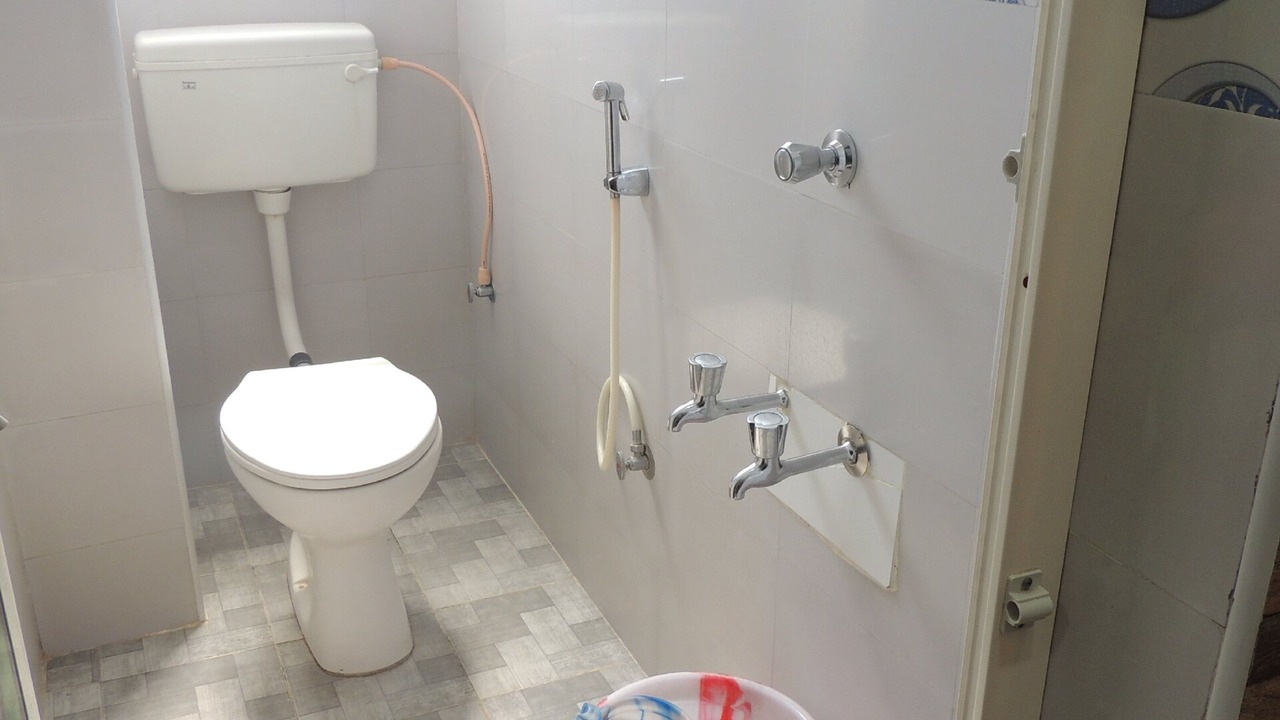 Photo of Bathroom in Kanyakumari
