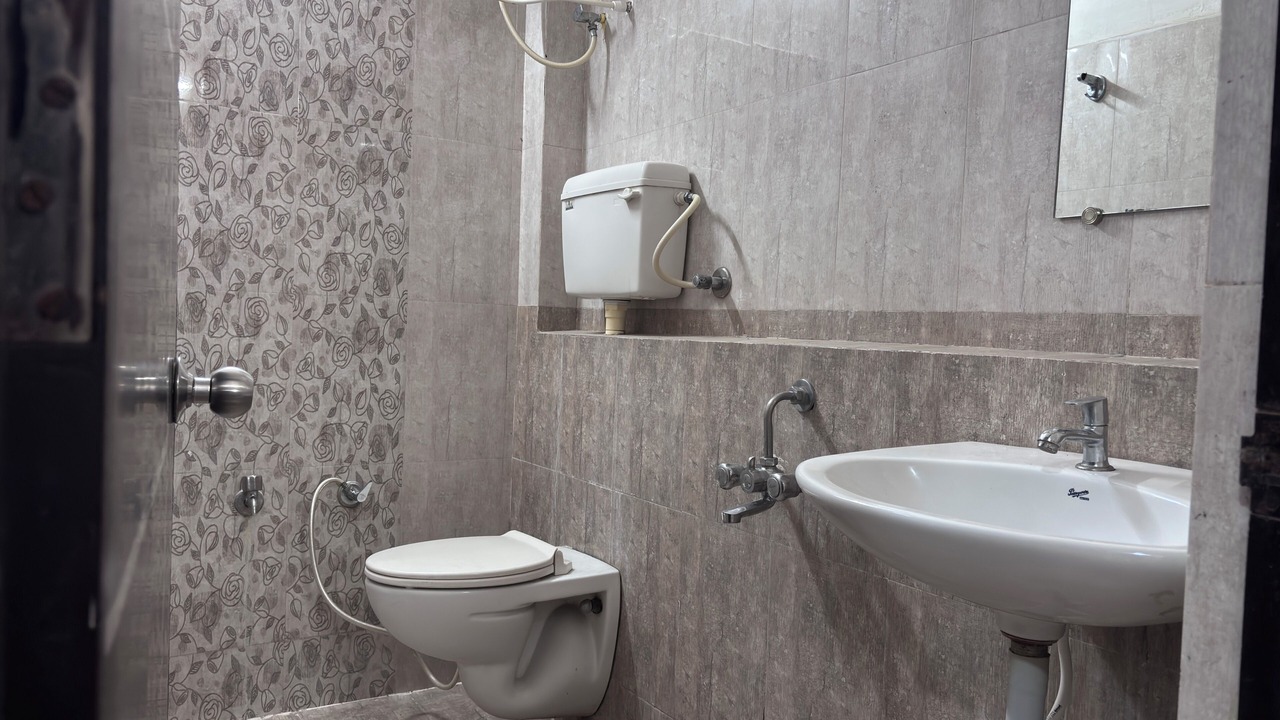 Photo of Bathroom in Jabalpur