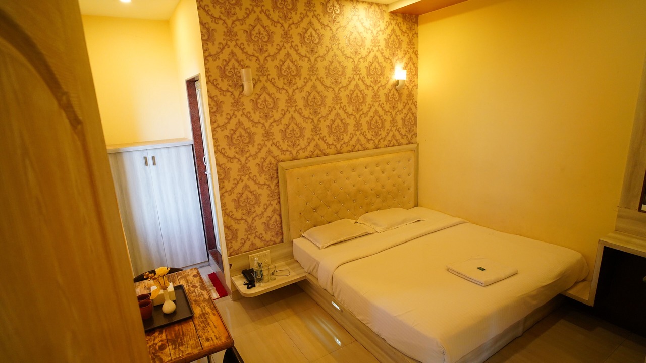 Photo of Bedroom in Panchgani