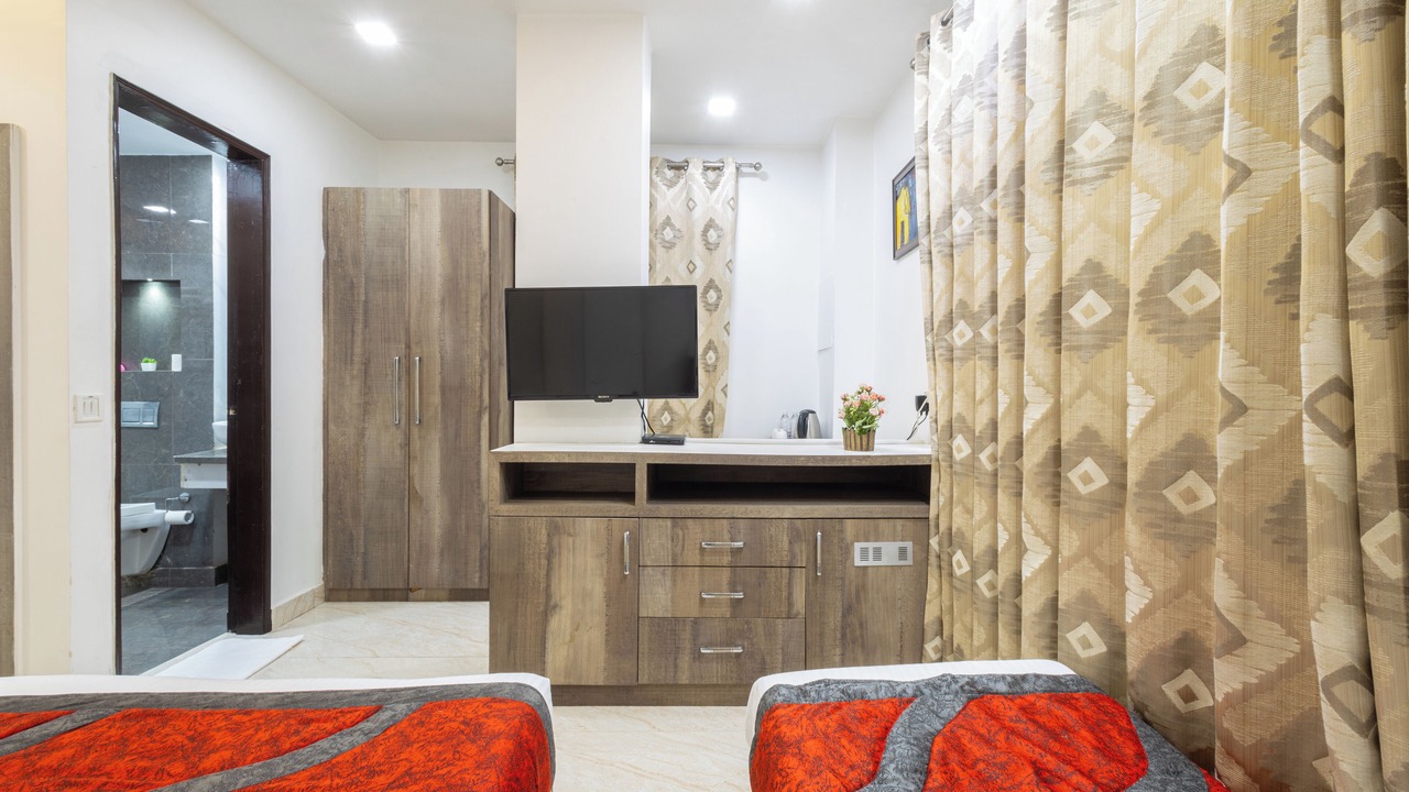 Photo of Bedroom in Karol Bagh