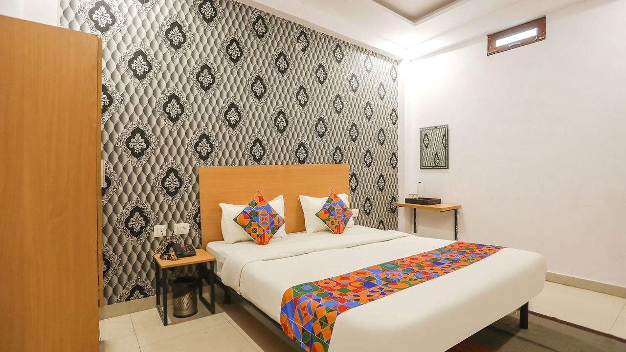 Photo of Bedroom in Allahabad