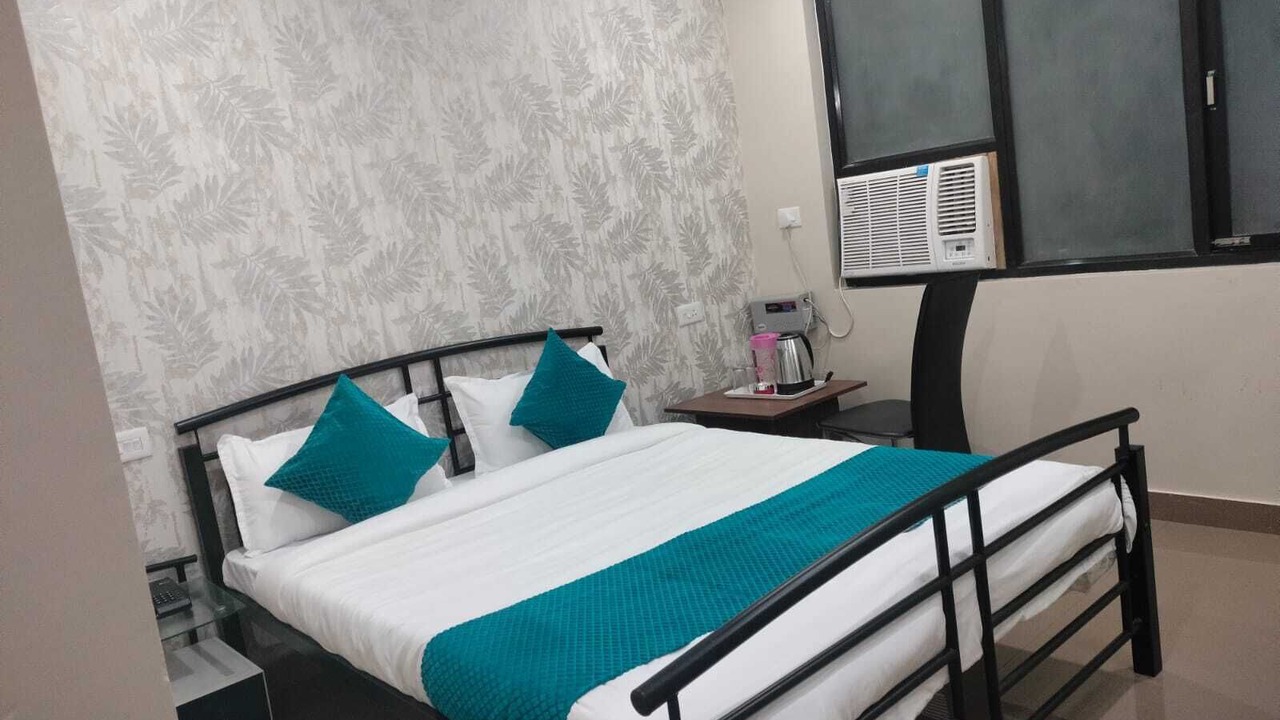 Photo of Bedroom in Varanasi