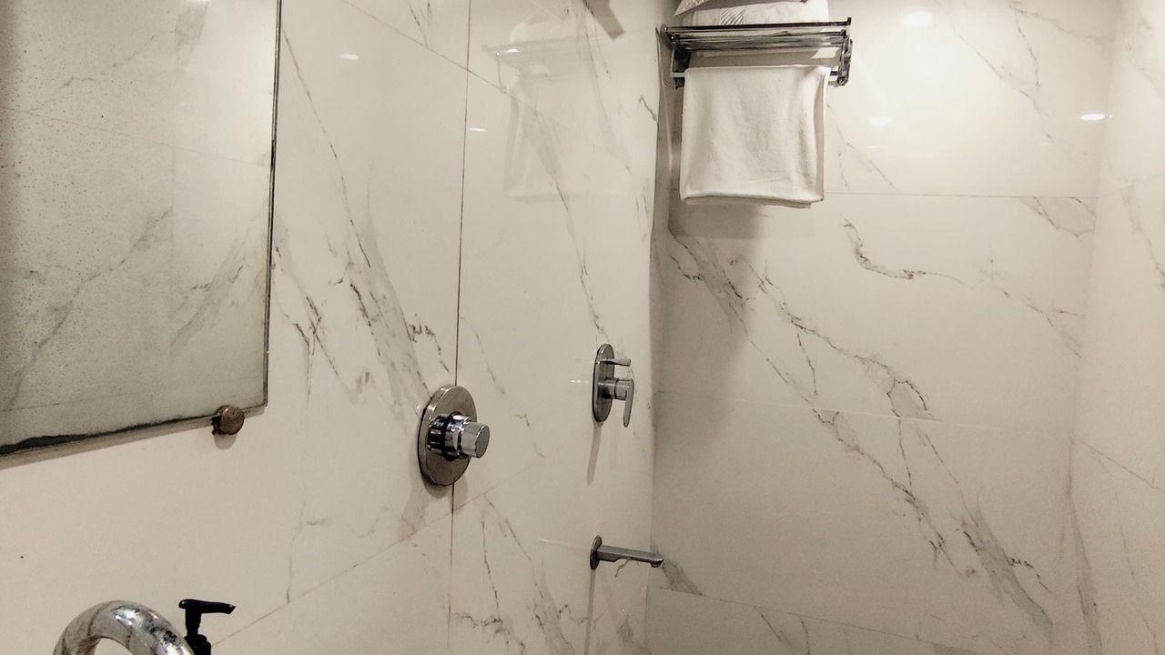 Photo of Bathroom in Marol