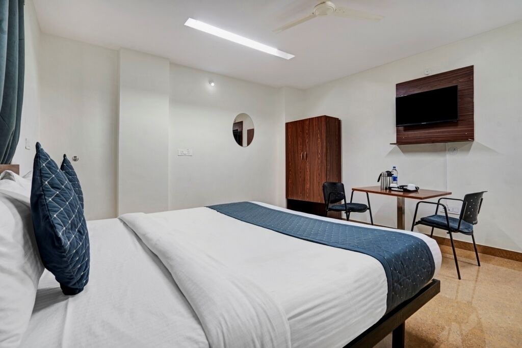Photo of Bedroom in Serilingampally