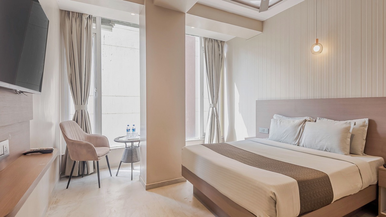 Photo of Bedroom in Malad West