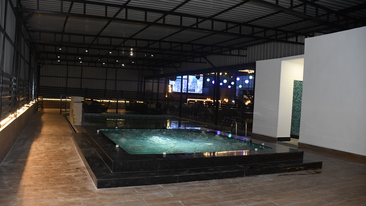 Photo of Outdoor in Chas