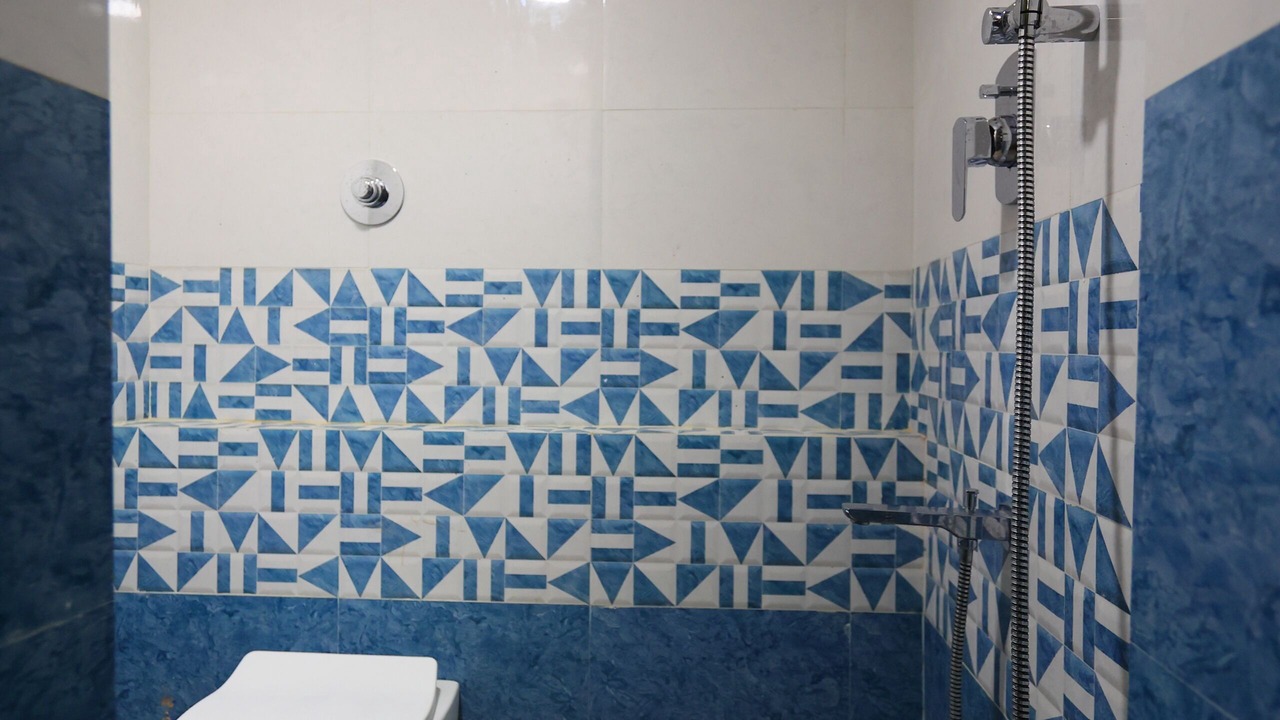 Photo of Bathroom in Tiruvannamalai