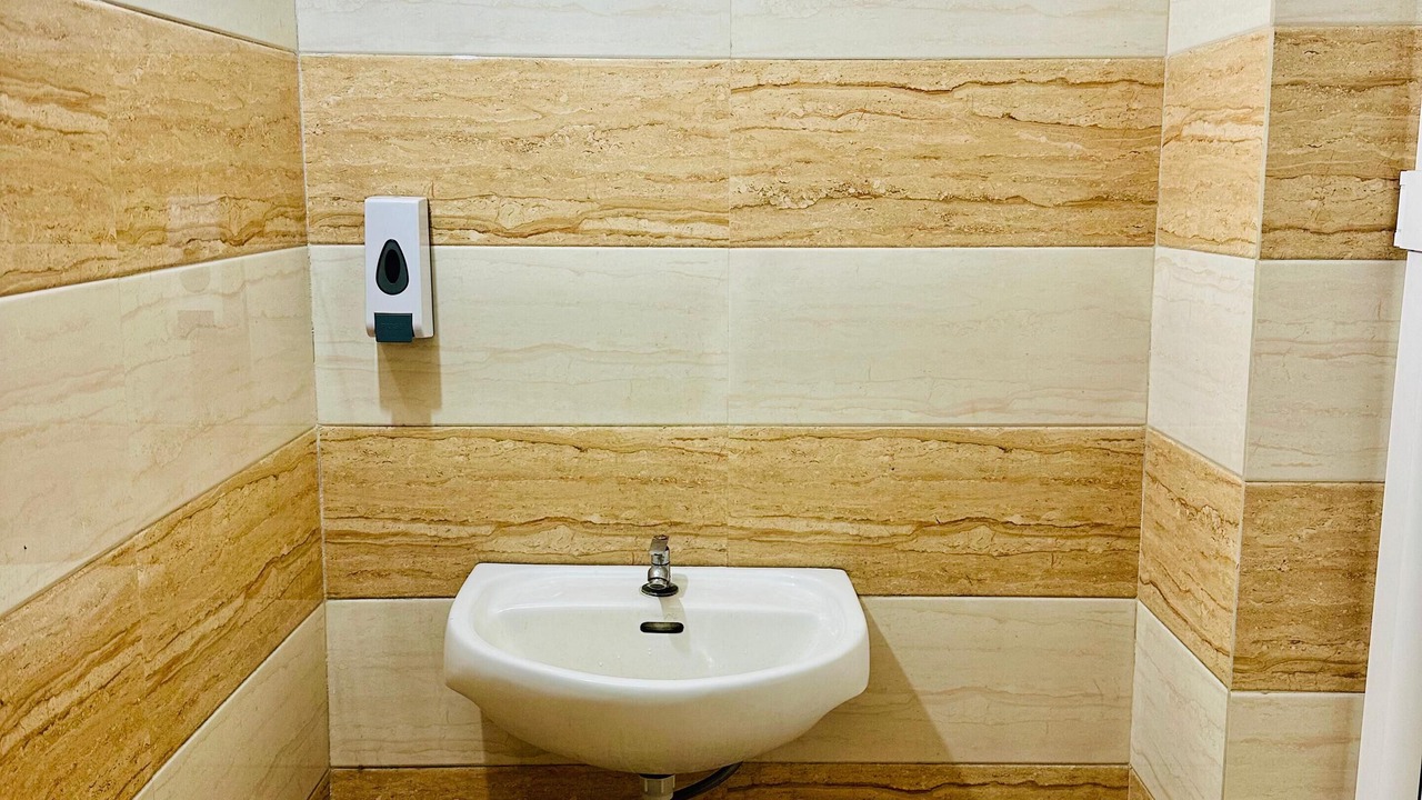 Photo of Bathroom in Varanasi