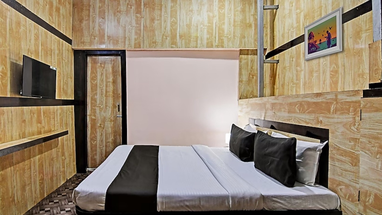 Photo of Bedroom in Chinar Park