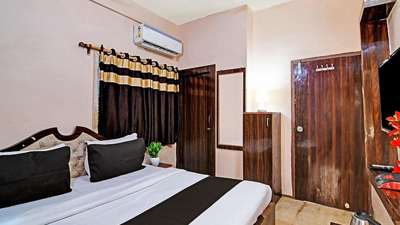 Photo of Bedroom in Chinar Park