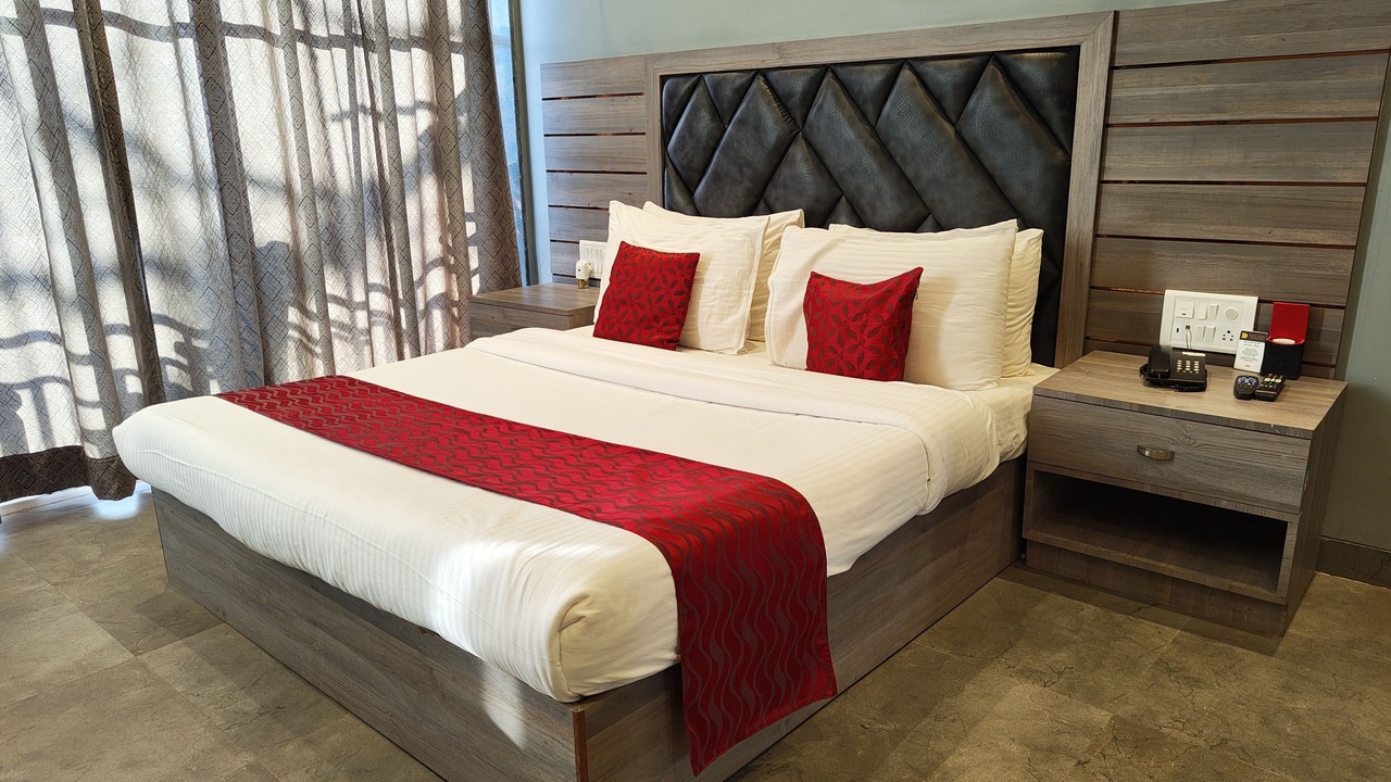 Photo of Bedroom in Panchgani