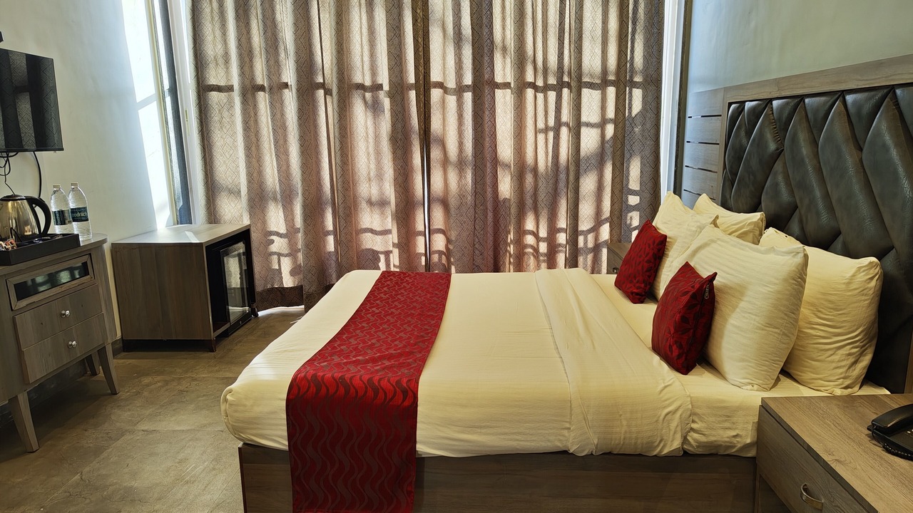 Photo of Bedroom in Panchgani