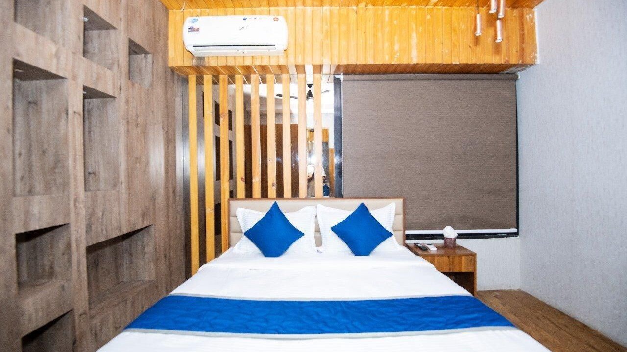 Photo of Bedroom in Surat