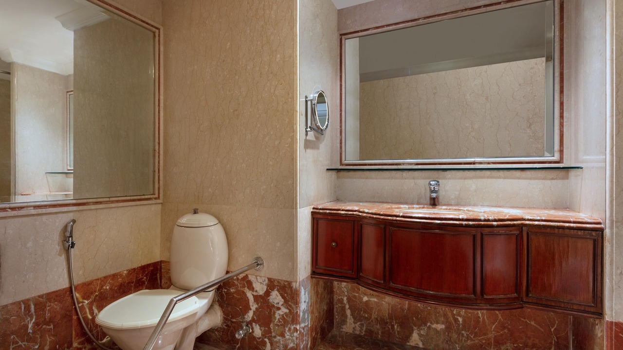 Photo of Bathroom in Guindy