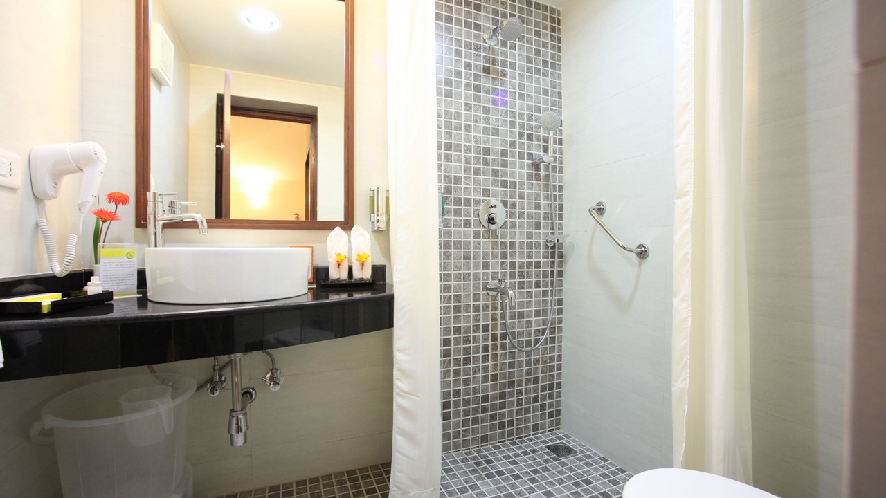 Photo of Bathroom in Ooty
