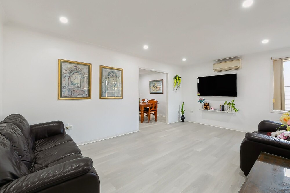 Photo of Livingroom in Werrington