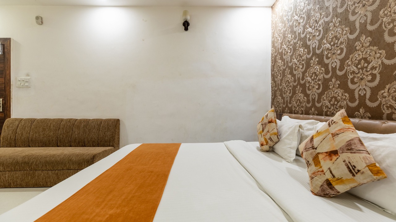 Photo of Bedroom in Bhopal