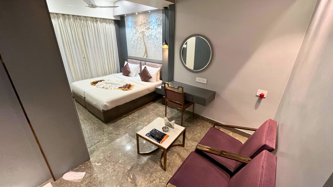 Photo of Bedroom in Malda