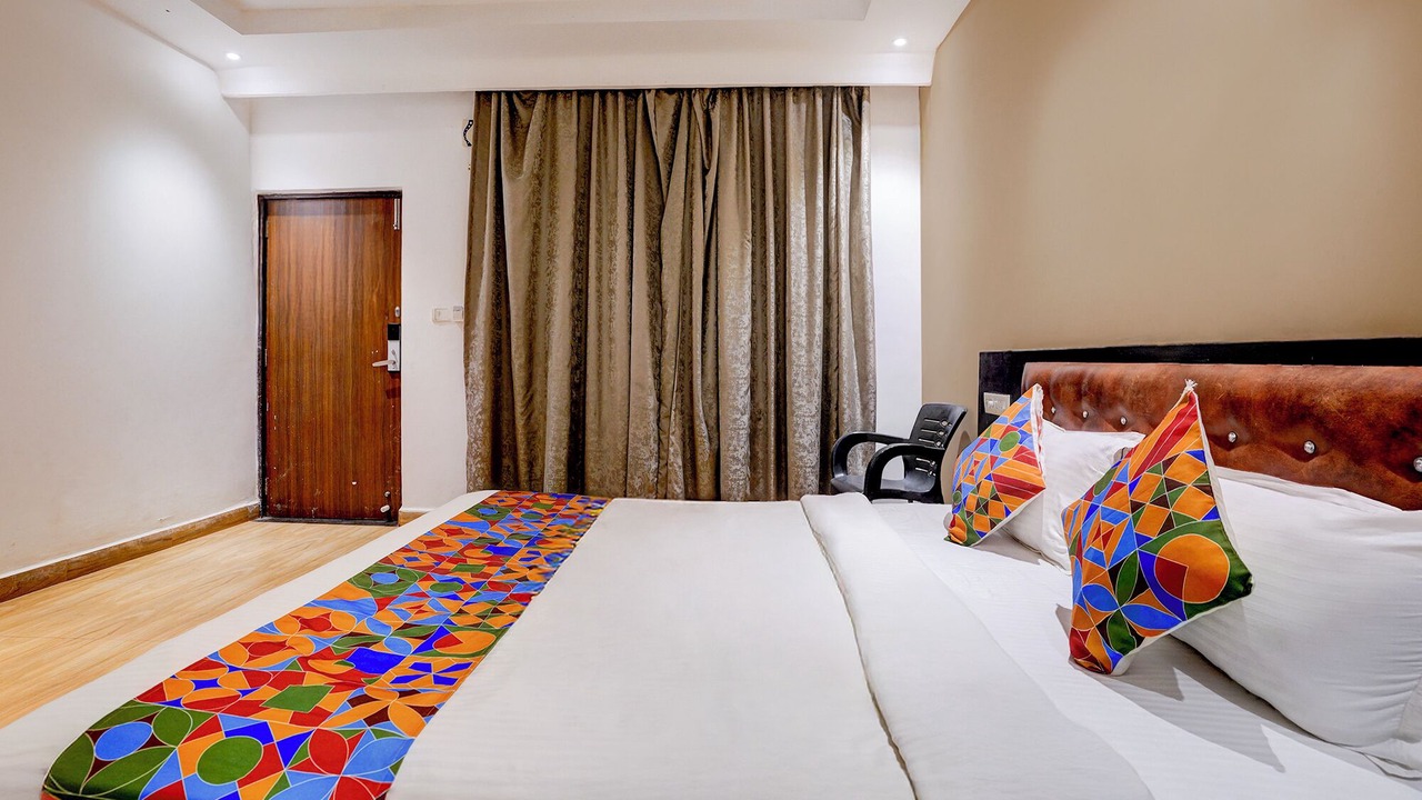 Photo of Bedroom in Kothrud