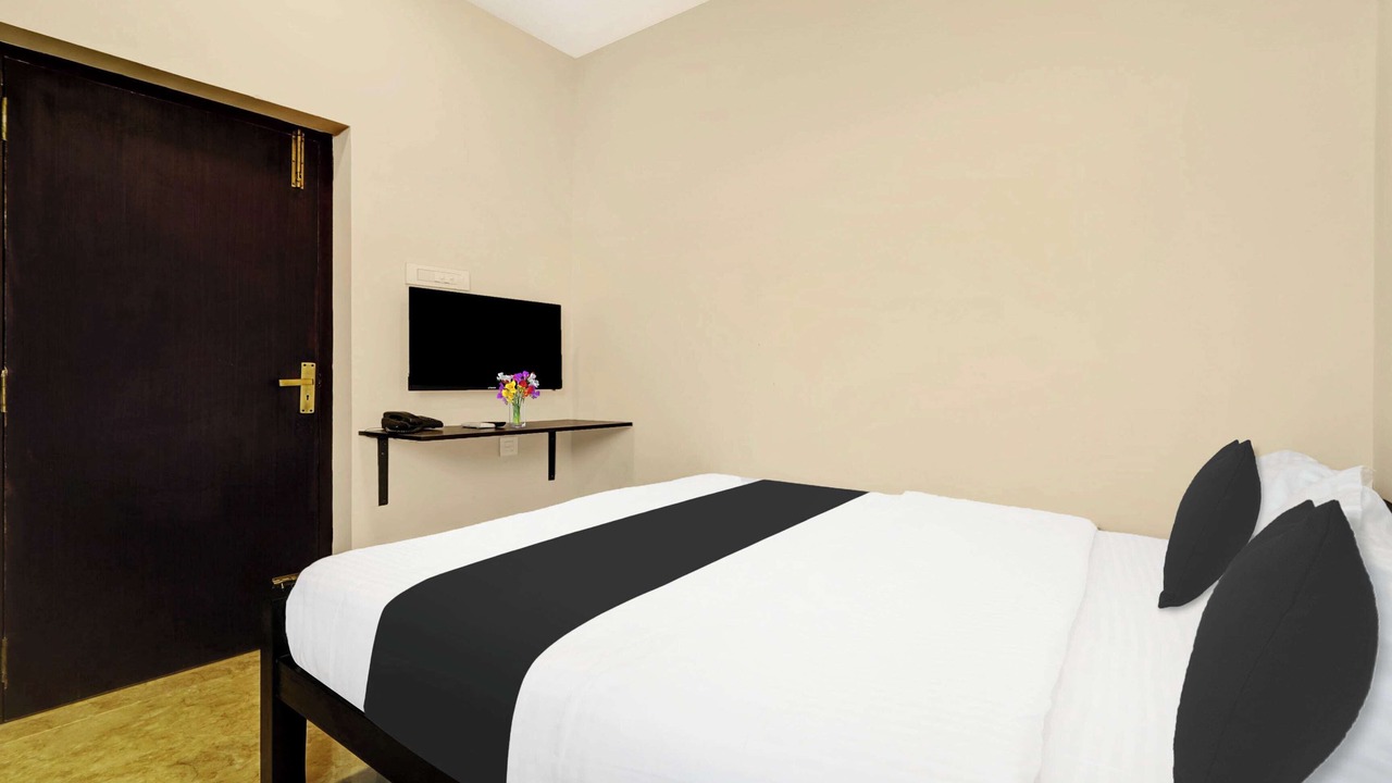 Photo of Bedroom in Saravanampatty
