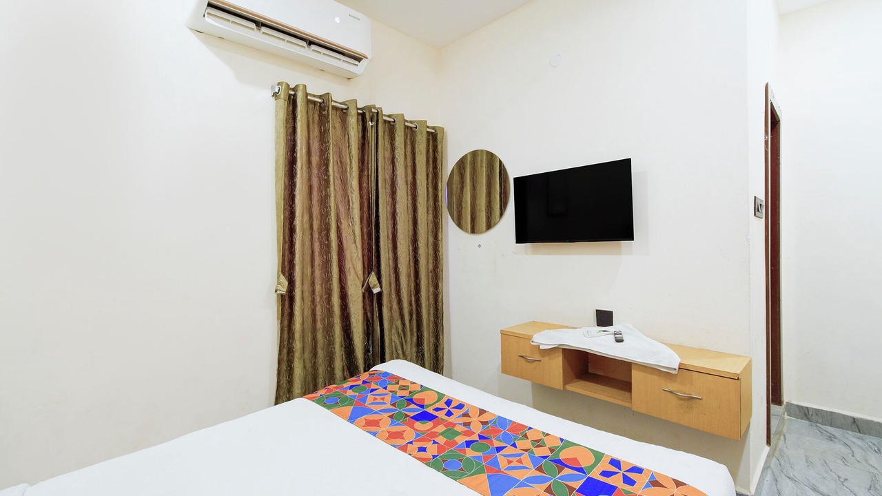 Photo of Bedroom in Karimnagar