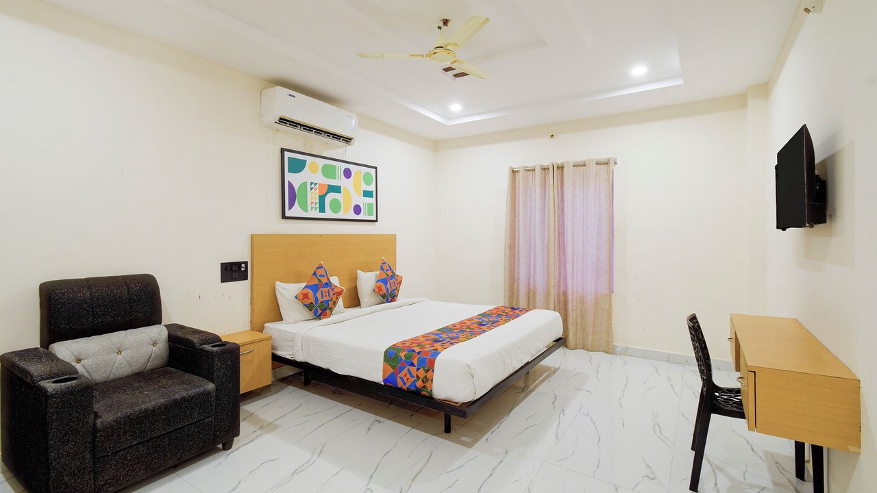 Photo of Bedroom in Karimnagar