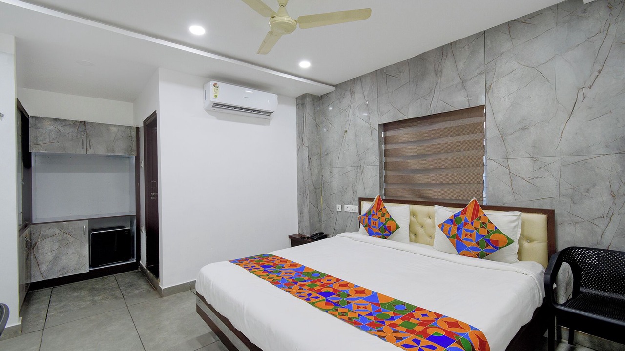 Photo of Bedroom in Hanmakonda