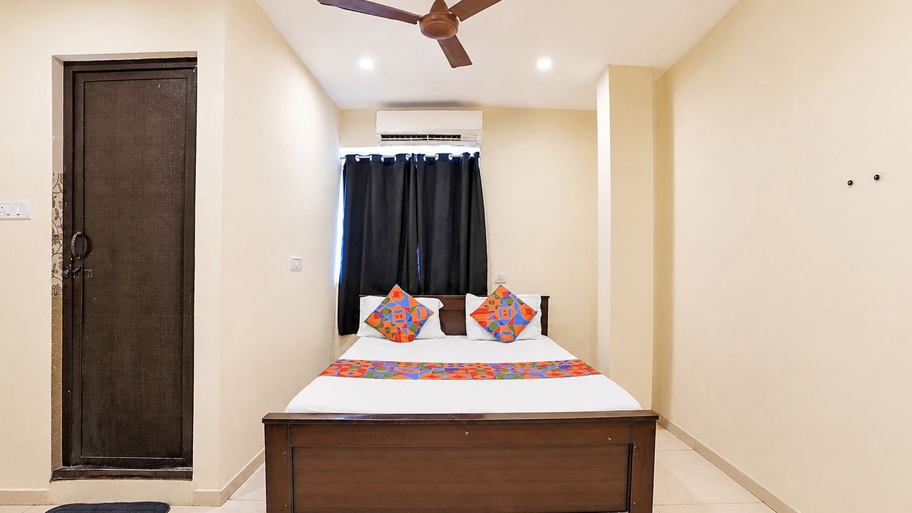 Photo of Bedroom in Semmencherry