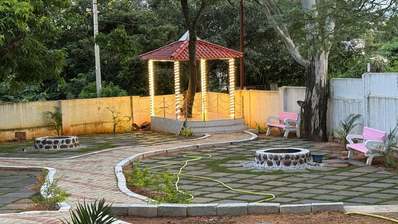 Photo of Outdoor in Horsley Hills